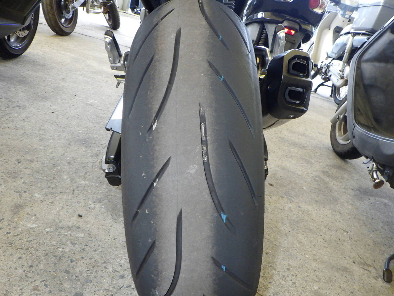 BMW F900R