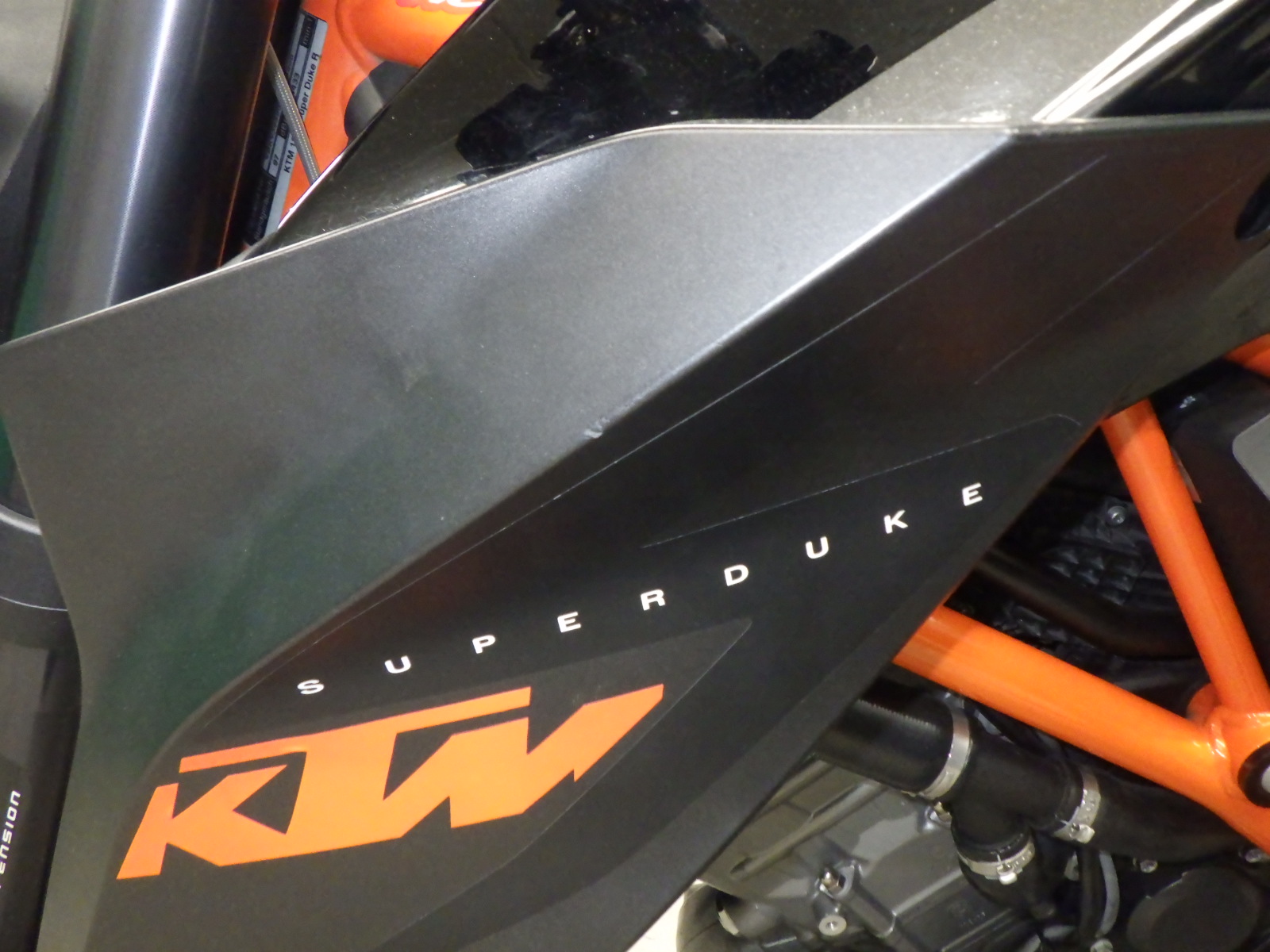 KTM 1290 SUPERDUKE R