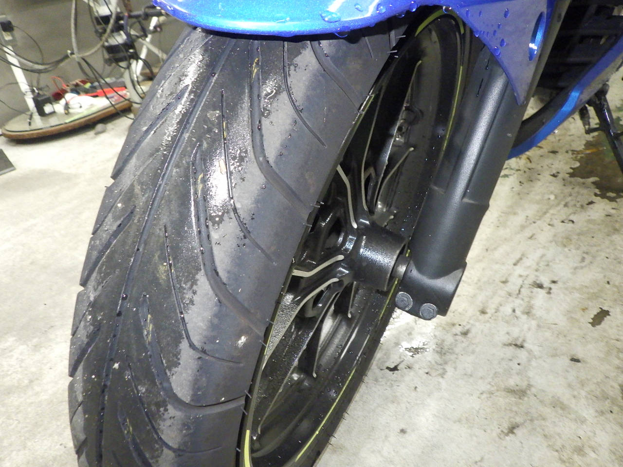 Suzuki GIXXER250SF