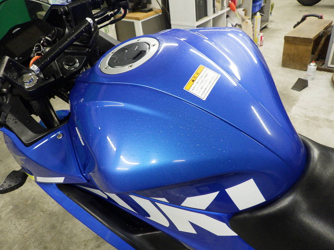 Suzuki GIXXER250SF