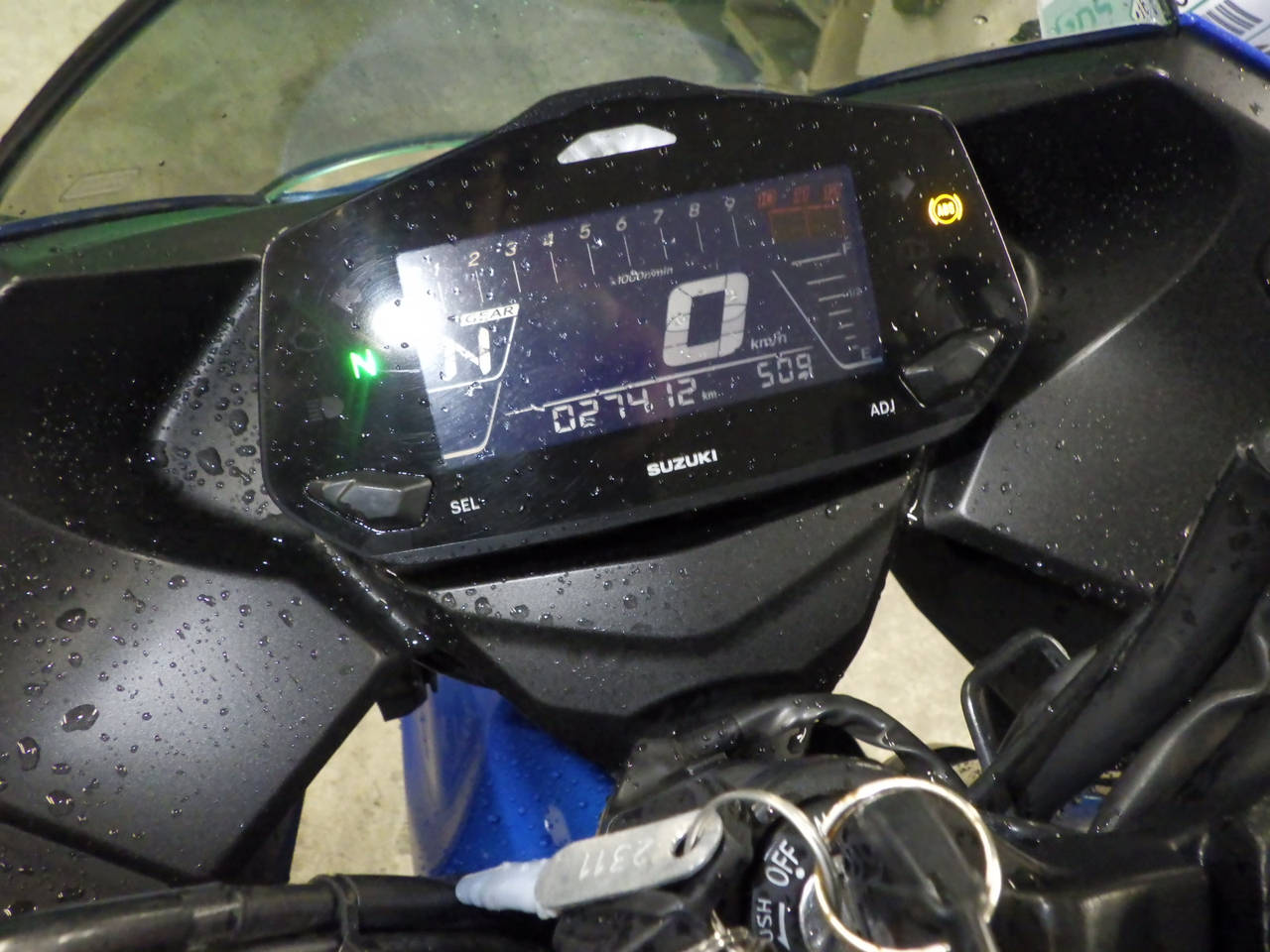 Suzuki GIXXER250SF