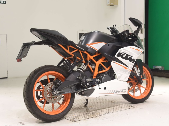 KTM RC390