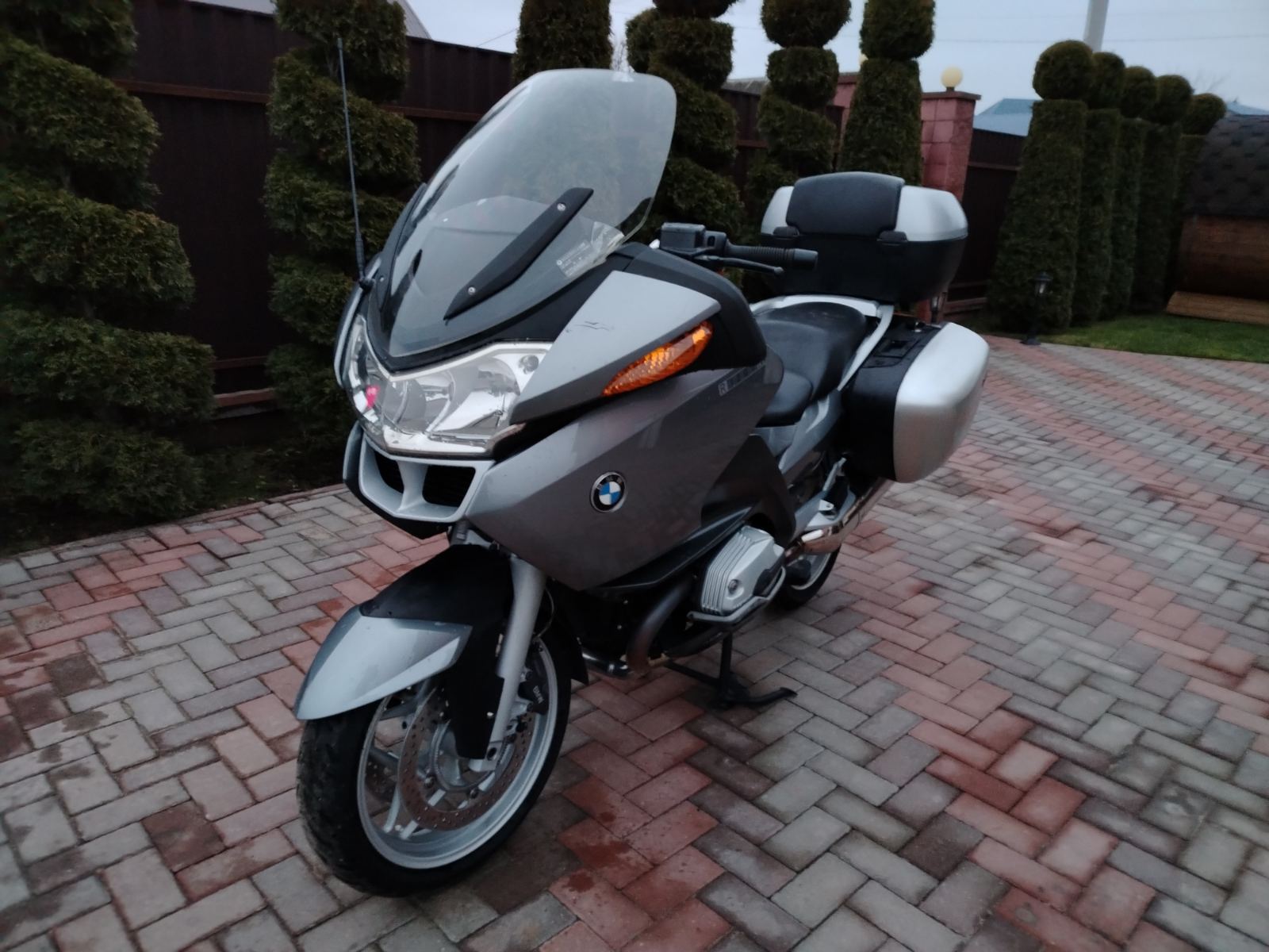 BMW R1200RT