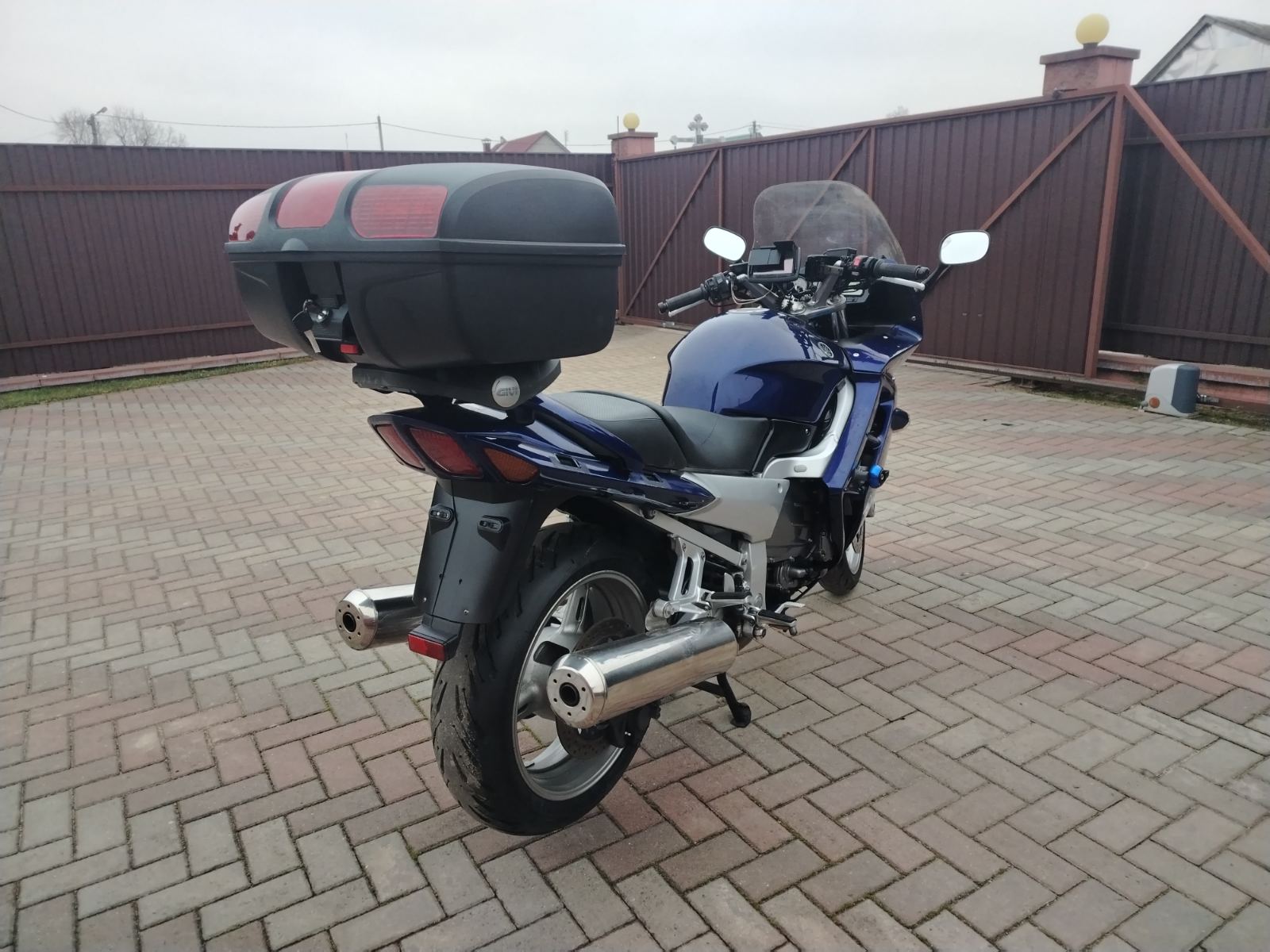 YAMAHA FJR1300