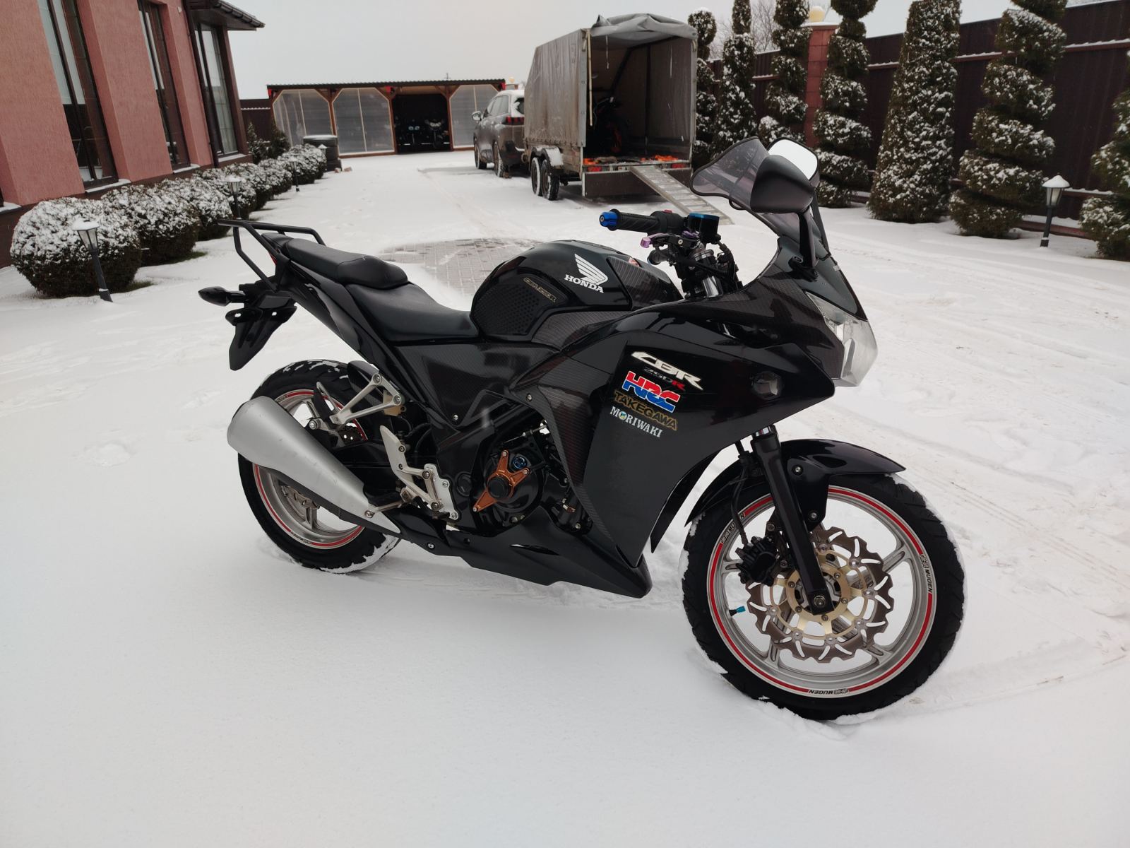 Honda CBR250R
