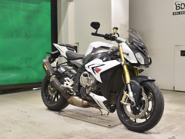 BMW S1000R