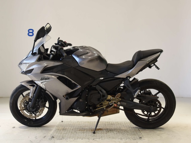 KAWASAKI NINJA 650