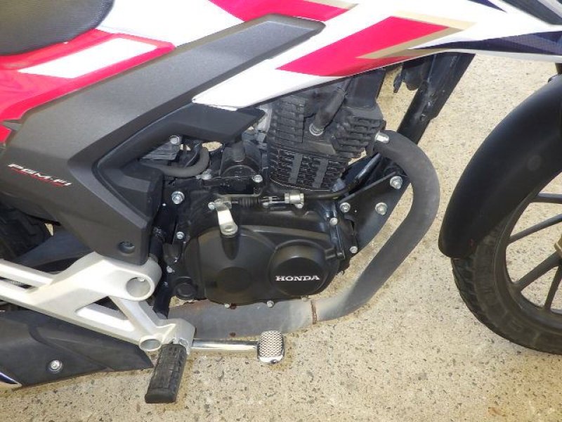 HONDA CBF125R