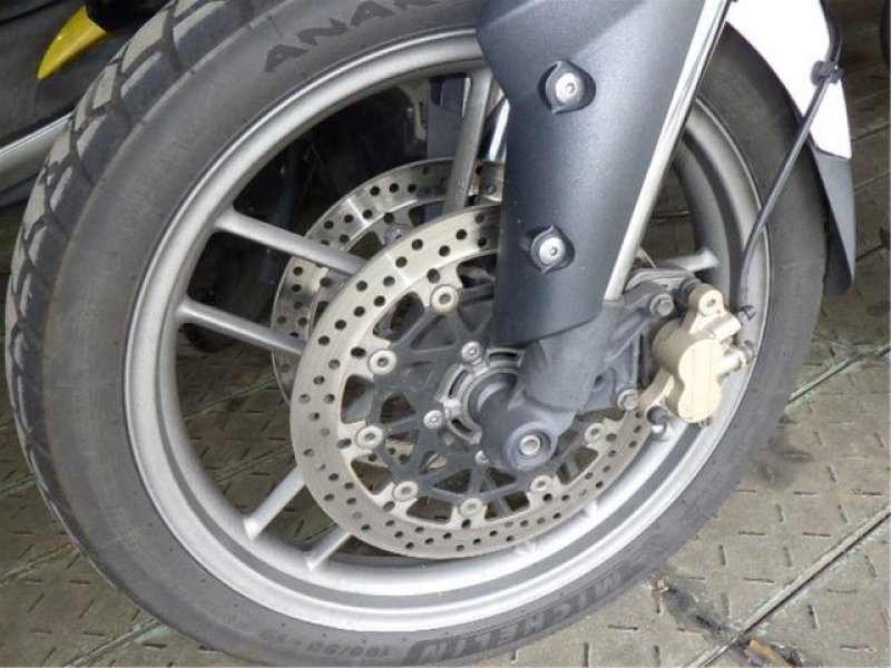 TRIUMPH TIGER 800