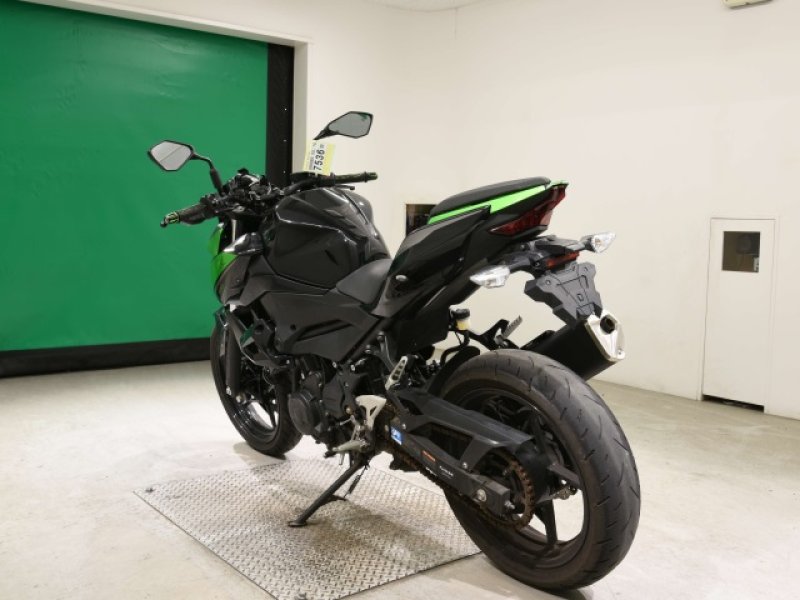 KAWASAKI Z400-2