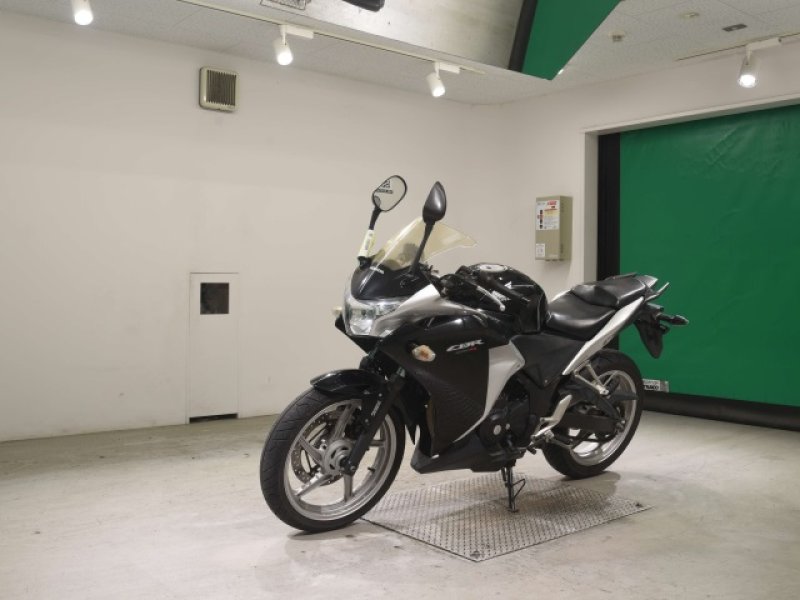 Honda CBR250R-3A