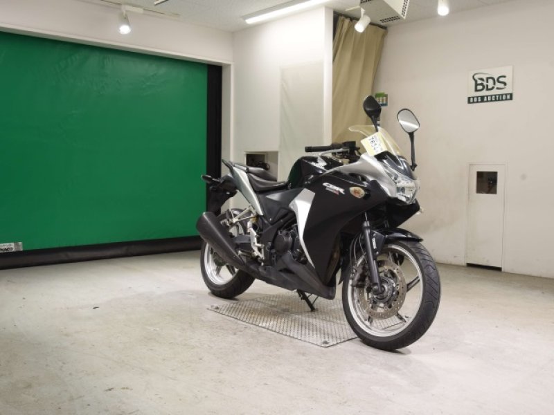 Honda CBR250R-3A