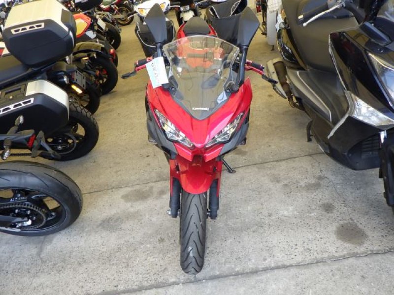 KAWASAKI NINJA 400-2