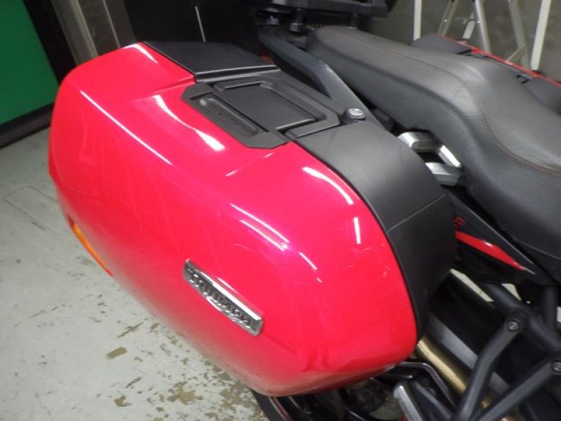 TRIUMPH 1050 2013