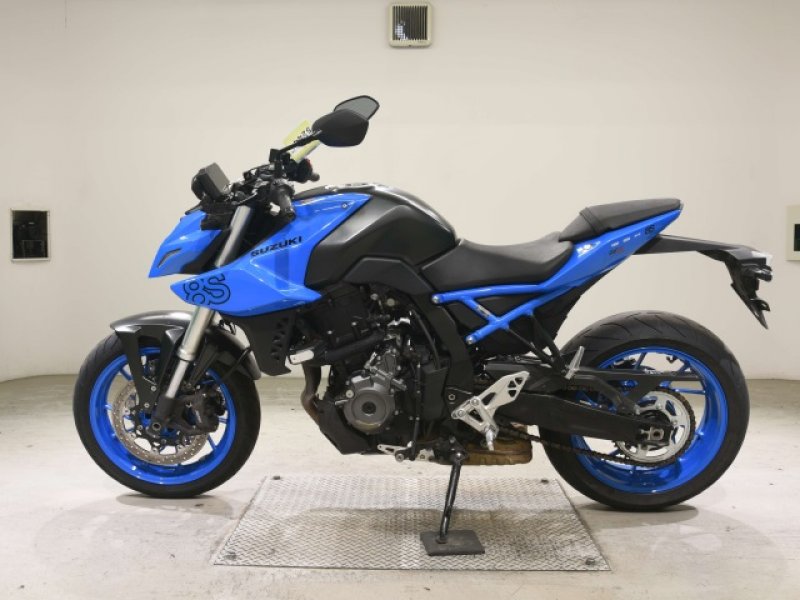 SUZUKI GSX-8S 2023