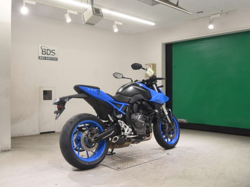 SUZUKI GSX-8S 2023