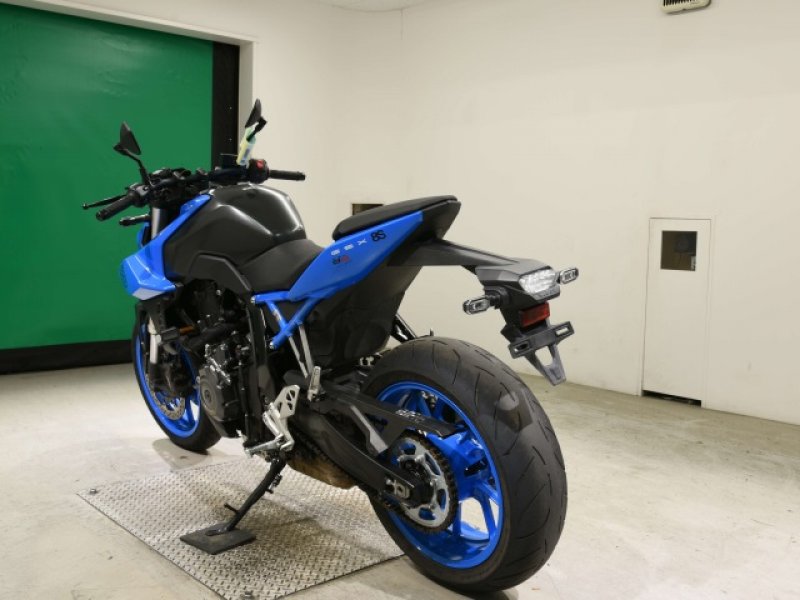 SUZUKI GSX-8S 2023