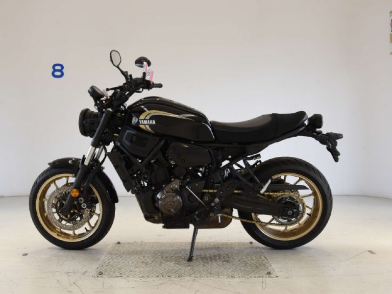 YAMAHA XSR700-2 2023