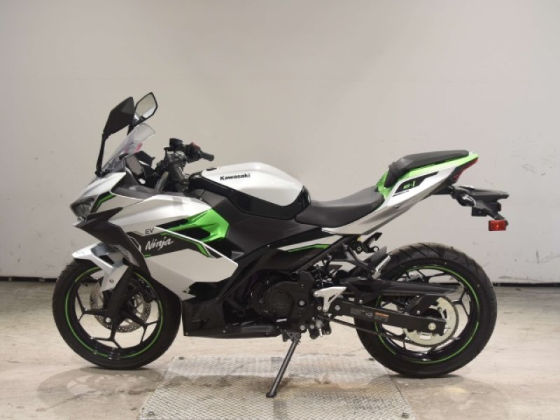 Kawasaki Ninja E-1 2024