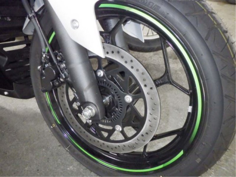 Kawasaki Ninja E-1 2024