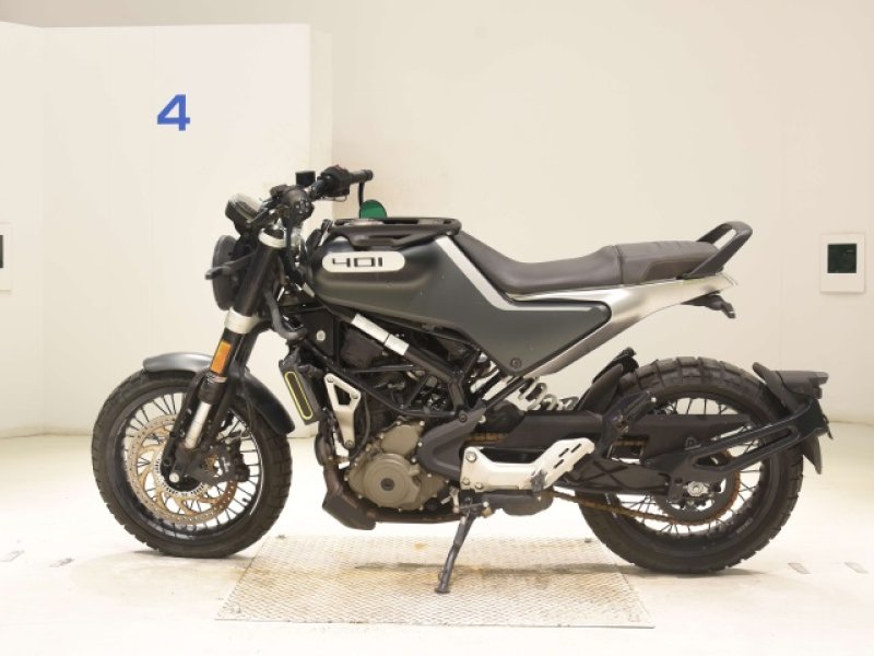 Husqvarna Svartpilen 401 2021