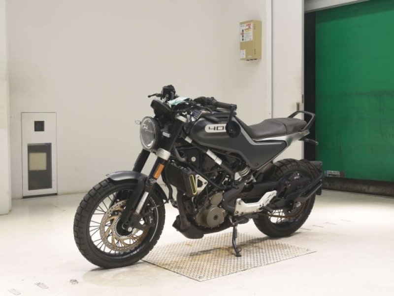 Husqvarna Svartpilen 401 2021