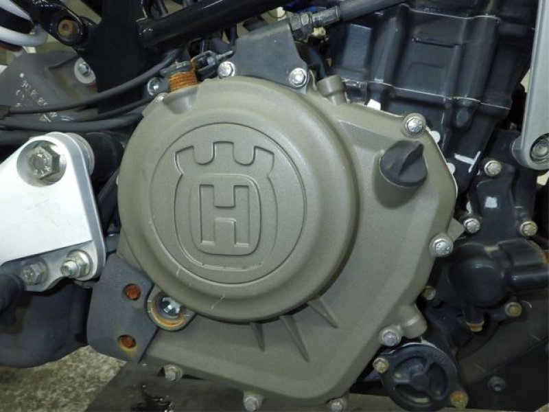 Husqvarna Svartpilen 401 2021